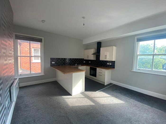 1 Bedroom Flat To Rent In Crosby Road North, Liverpool, L22