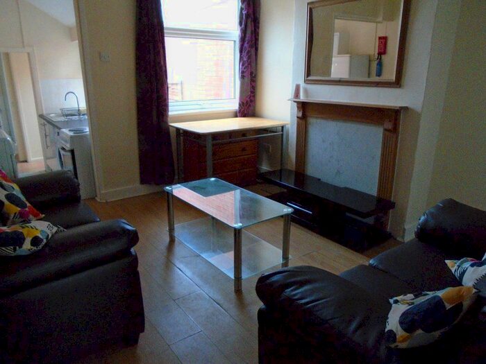 3 Bedroom Property To Rent In School Terrace, Hubert Road, Selly Oak, Birmingham, B29