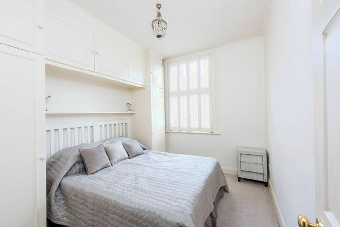 1 Bedroom Flat To Rent In Aylesford Street, Pimlico, London, SW1V
