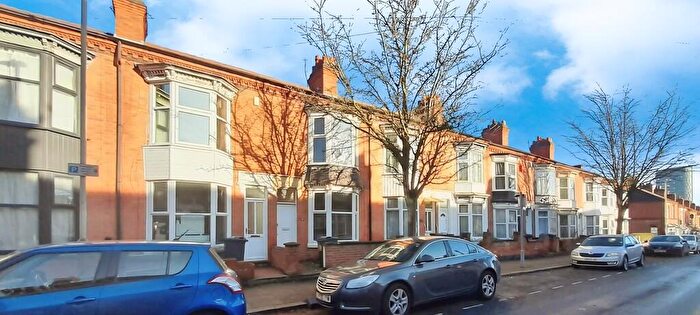 4 Bedroom Terraced House For Sale In Norman Street, Leicester, LE3
