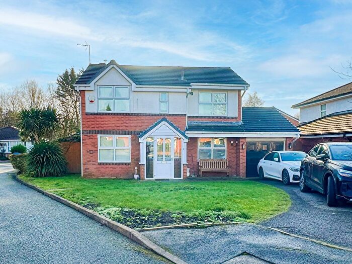 5 Bedroom Detached House For Sale In Westbury Close, Liverpool, L17