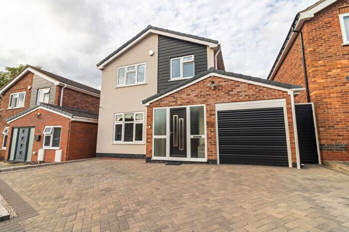 3 Bedroom Detached House For Sale In Anthony Drive, Thurnby, LE7