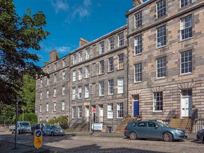 2 Bedroom Flat To Rent In Scotland Street, Edinburgh, EH3
