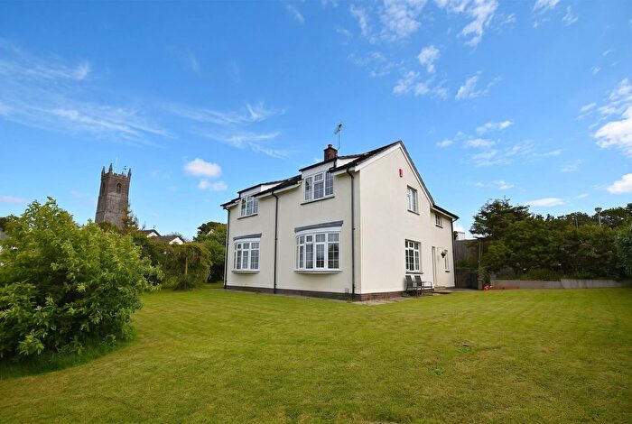5 Bedroom Property To Rent In Lakenham Hill, Northam, EX39