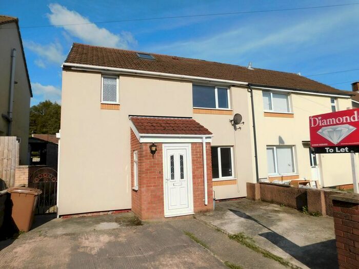 3 Bedroom Semi-Detached House To Rent In Bryn Dolwyn, Bedwas, Caerphilly, CF83