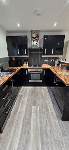 2 Bedroom Flat To Rent In Cumberland Avenue, Manchester, M27