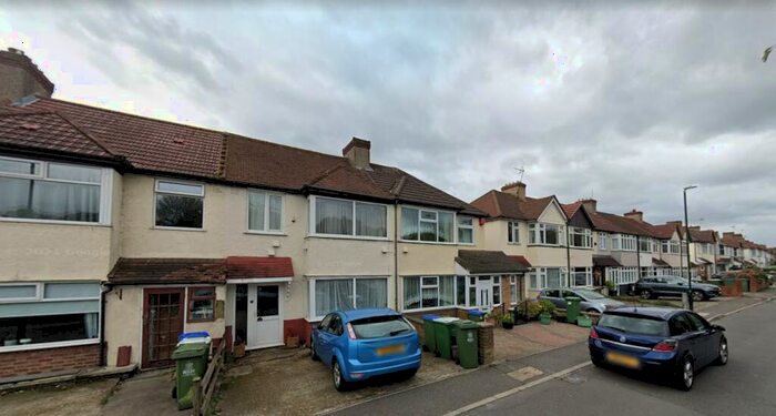 3 Bedroom Terraced House To Rent In Park Mead Sidcup Kent, DA15