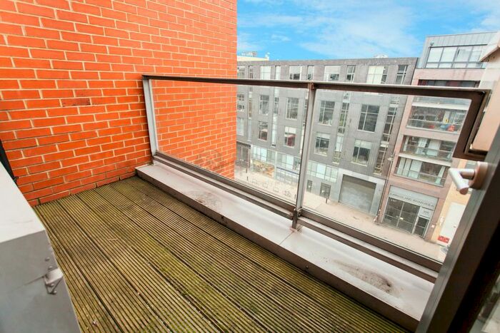 2 Bedroom Flat To Rent In Soda Studios, Kingsland Road, Haggerston, E8