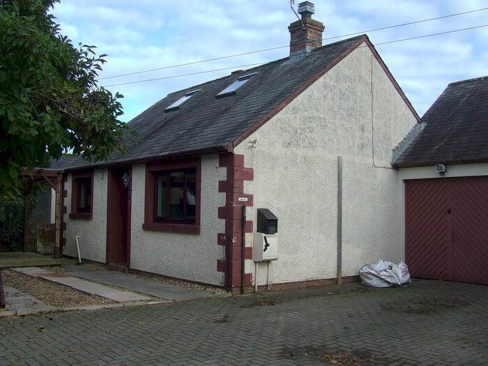 2 Bedroom Bungalow For Sale In Church Square, Rigg, DG16