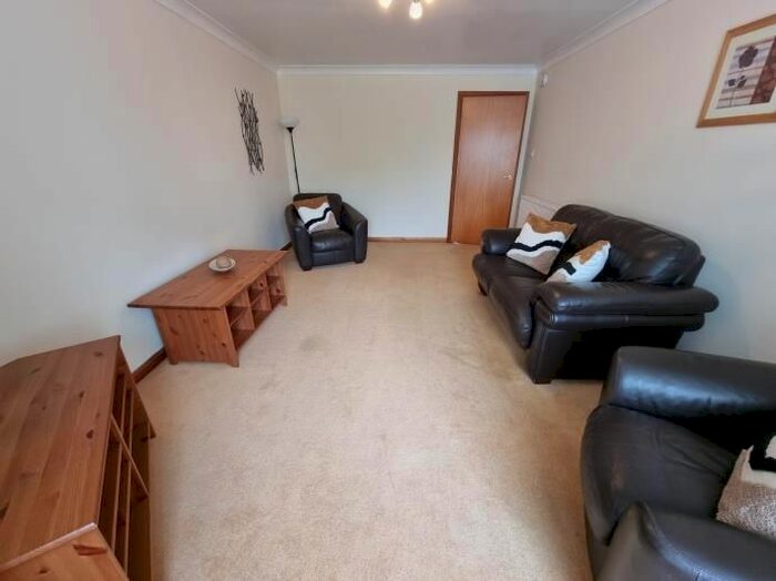 2 Bedroom Flat To Rent In Flat, Cedar Court, Ashgrove Road, Aberdeen, AB25