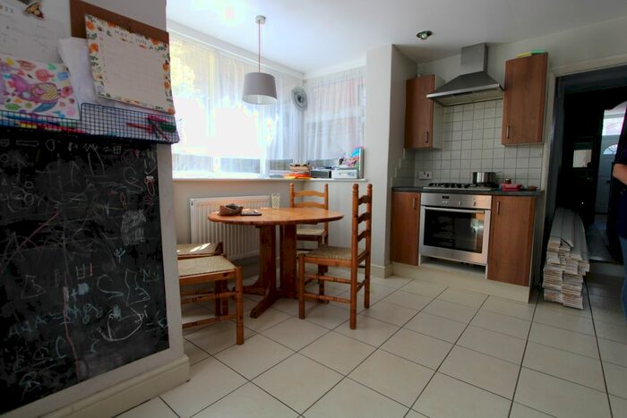 4 Bedroom Terraced House To Rent In Ellora Road, Streatham, SW16