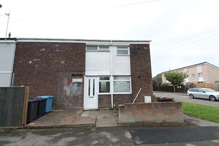 3 Bedroom End Of Terrace House To Rent In Whitstone Close, Bransholme, Hull, HU7