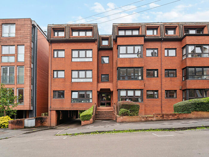 2 Bedroom Apartment To Rent In Novar Drive, Hyndland, G12