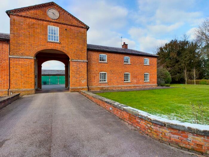 5 Bedroom Barn Conversion To Rent In The Coach House, Crakemarsh, Uttoxeter, ST14