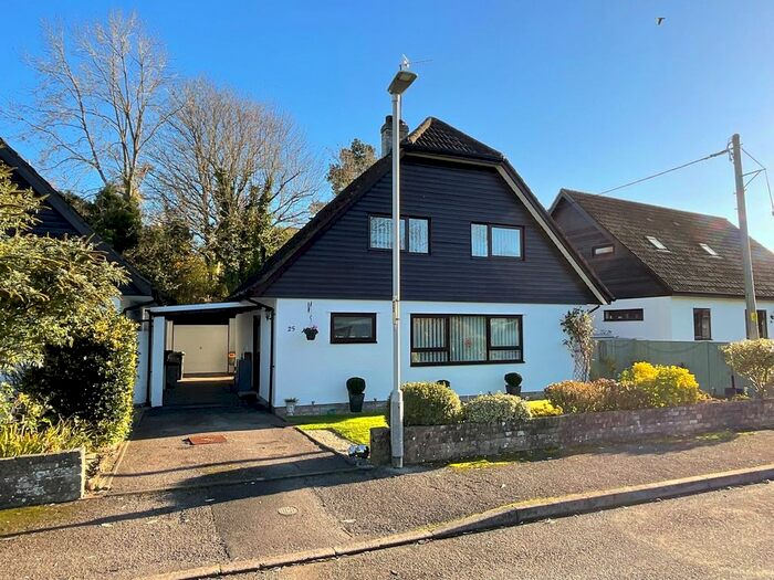 4 Bedroom Detached House For Sale In Barton Bridge Close, Raglan, Usk NP15