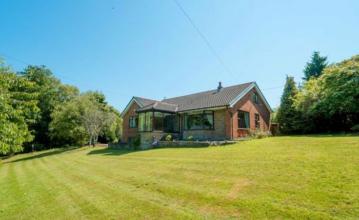 4 Bedroom Detached Bungalow For Sale In Plough Lane, Lathom, Ormskirk, L40