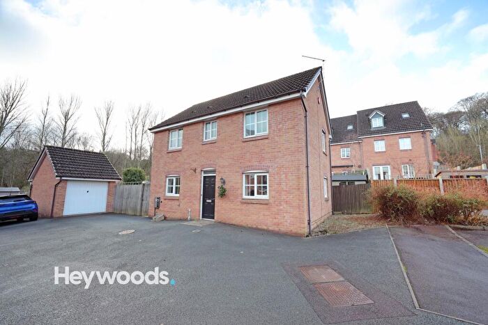 3 Bedroom Detached House For Sale In Sorrell Gardens, Valley Heights, Newcastle-under-Lyme, ST5