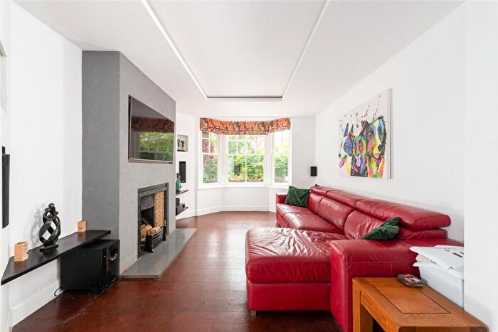 4 Bedroom Detached House For Sale In Green Lane, Letchworth Garden City, Hertfordshire, SG6