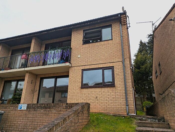 2 Bedroom Apartment To Rent In Hollybush Heights, Cardiff, CF23