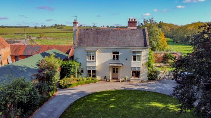 8 Bedroom Detached House For Sale In Elms Farm, Warwickshire, Marton CV23