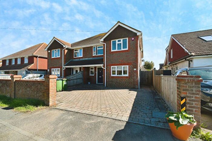 5 Bedroom Semi-Detached House For Sale In Friars Avenue, Peacehaven, BN10