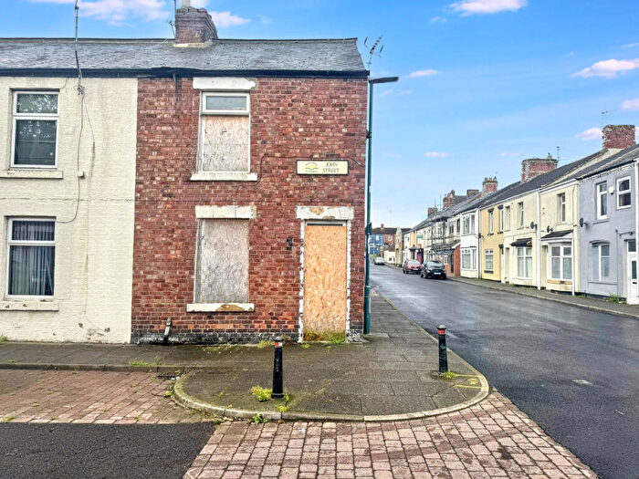2 Bedroom End Of Terrace House For Sale In John Street, Eldon Lane, Bishop Auckland, Durham, DL14