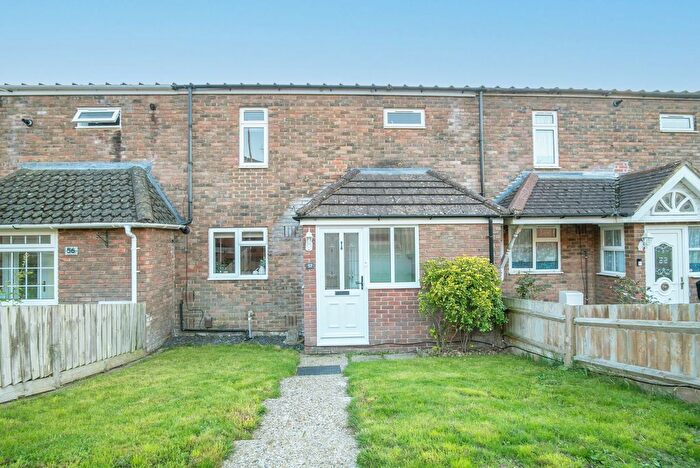 3 Bedroom Terraced House For Sale In Guernsey Close, Basingstoke, RG24