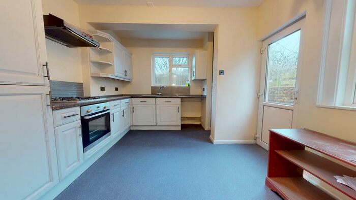 2 Bedroom Flat To Rent In St Leonard's Road, Hove, BN3