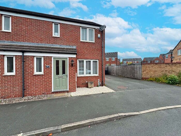 3 Bedroom Semi Detached House For Sale In Culey Green Way, Birmingham, B26