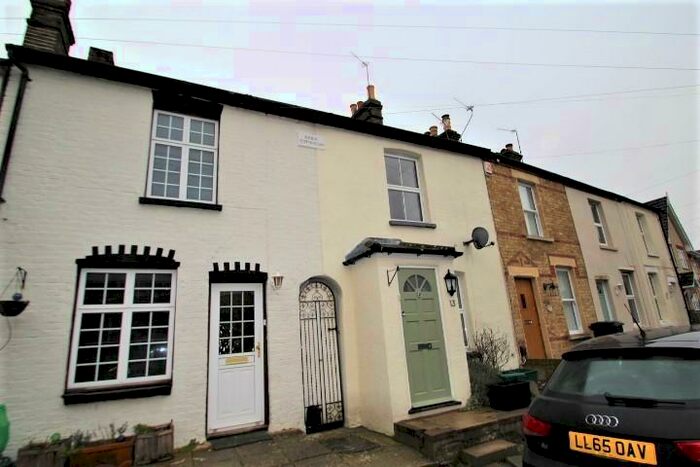 2 Bedroom Terraced House To Rent In New Road, Orpington, Kent, BR6