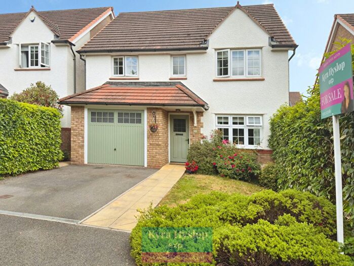 4 Bedroom Detached House For Sale In Brick Kiln Close, Exeter, EX4