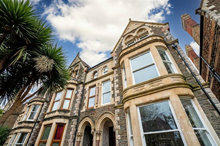 1 Bedroom Apartment For Sale In Cathedral Road, Pontcanna, Cardiff, CF11