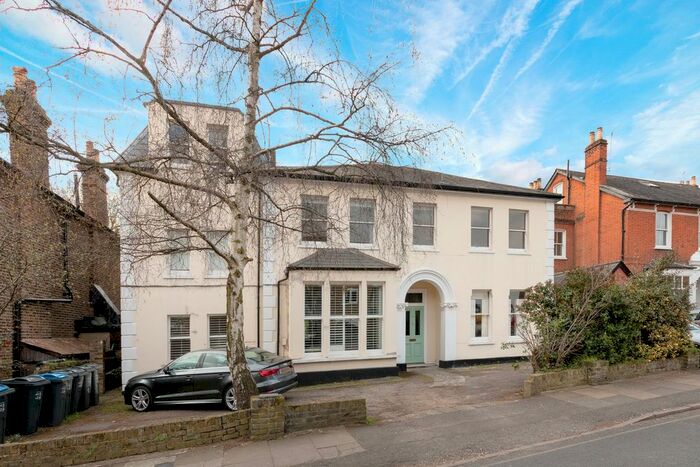 2 Bedroom Flat To Rent In Spencer Hill, Wimbledon, SW19