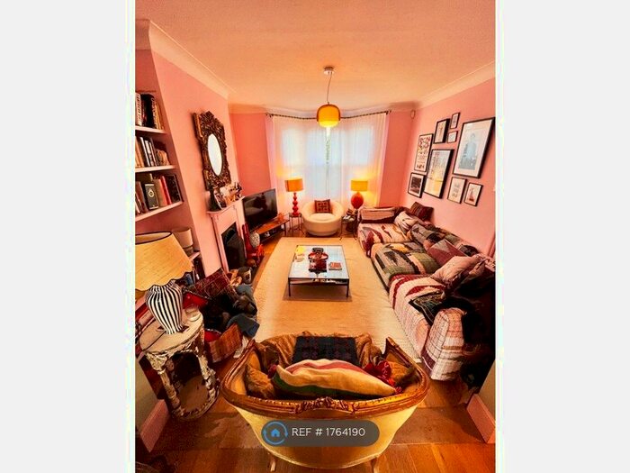 4 Bedroom Terraced House To Rent In Sansom Street, London, SE5