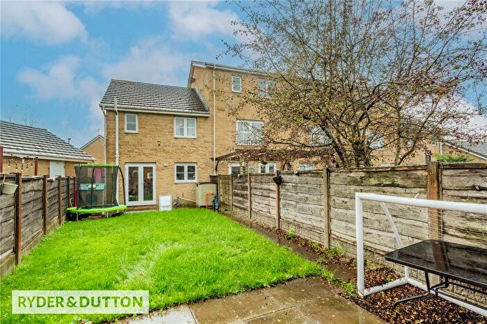 3 Bedroom Town House For Sale In Wasp Mill Drive, Wardle, Rochdale, OL12