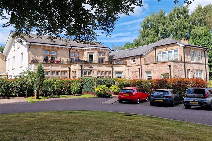 2 Bedroom Flat To Rent In St Annes Gardens, Woodville Road, Altrincham, WA14