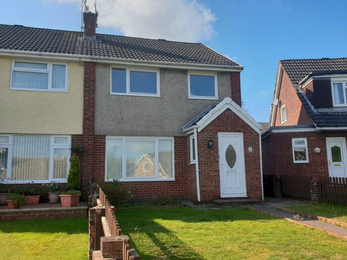 3 Bedroom House To Rent In Conway Court, Caerphilly, CF83