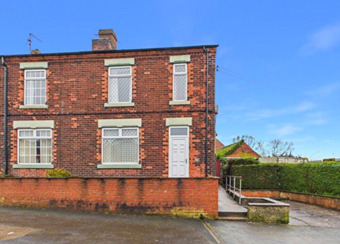 3 Bedroom House For Sale In Station Road, Pilsley, S45