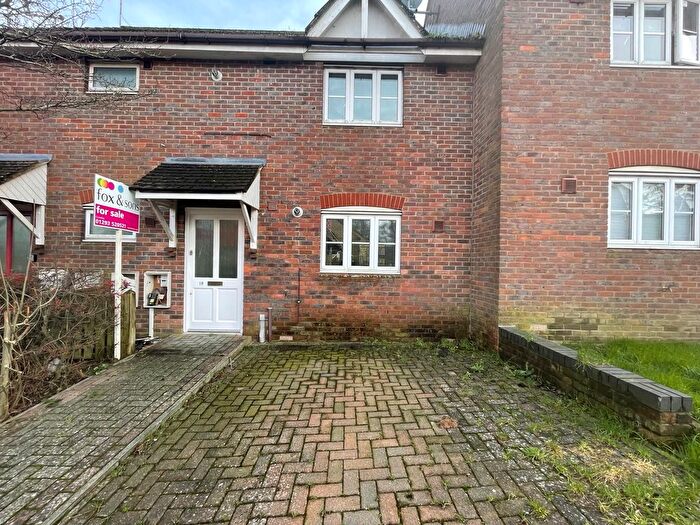 1 Bedroom Maisonette To Rent In Faulkner Close, Pease Pottage, Crawley, RH11