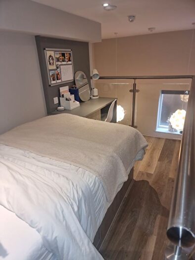 1 Bedroom Flat To Rent In Gloucester Road, Bristol, BS7