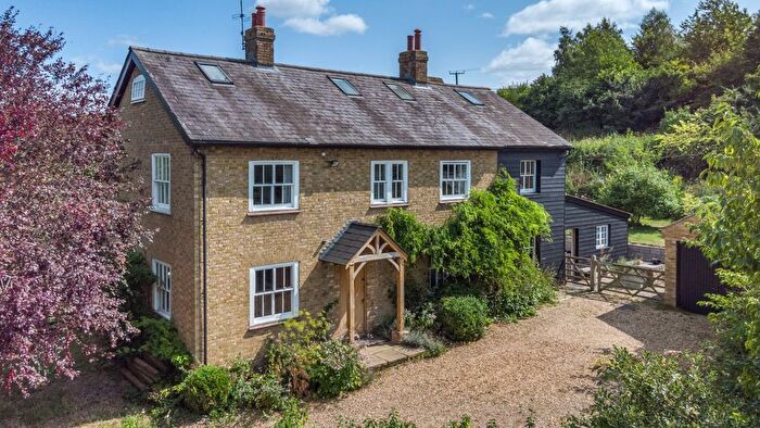 6 Bedroom Detached House For Sale In Long Marston Road, Cheddington, Leighton Buzzard, Buckinghamshire, LU7