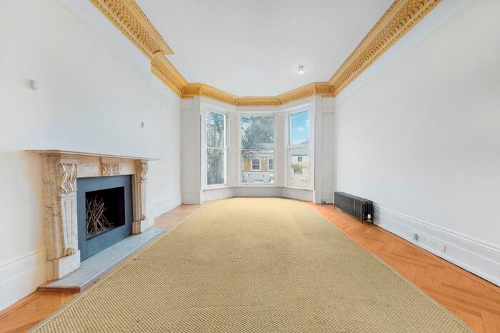 1 Bedroom Flat To Rent In Addison Crescent, London, W14