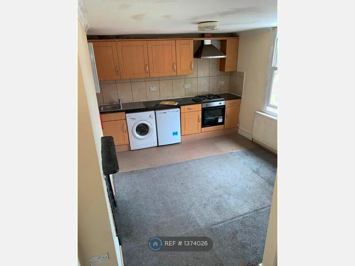 1 Bedroom Flat To Rent In Cricklewood Broadway, London, NW2