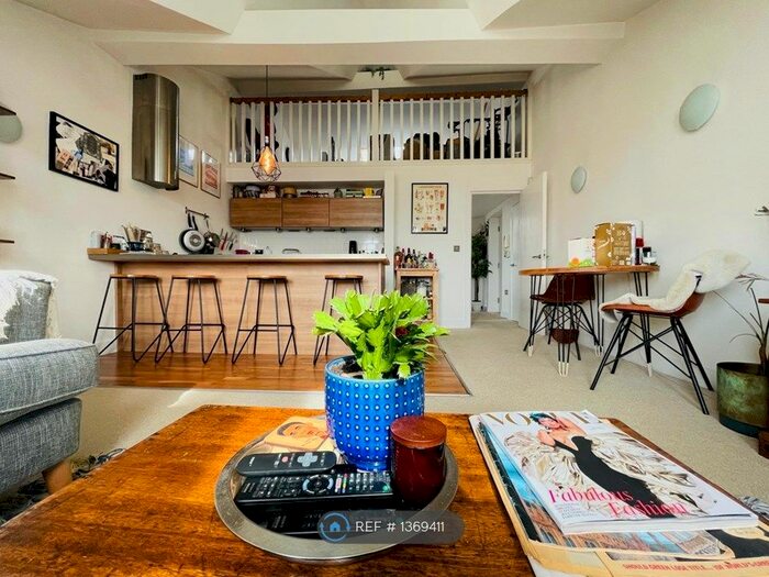 2 Bedroom Flat To Rent In Ivanhoe Road, Aigburth, Liverpool, L17