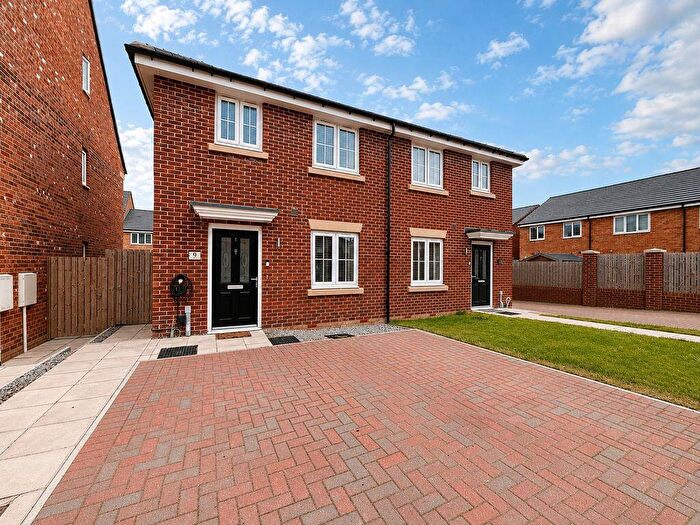 3 Bedroom Semi-Detached House For Sale In Lilburn Close North Shields, NE29