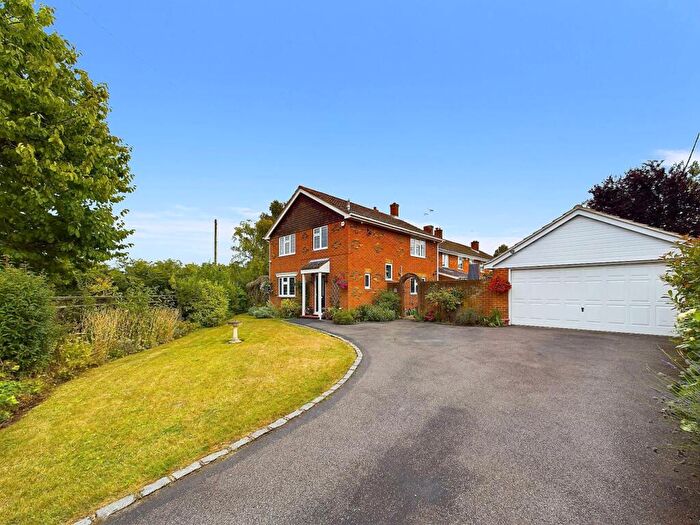 3 Bedroom Detached House For Sale In Salt Lane, Postcombe, OX9