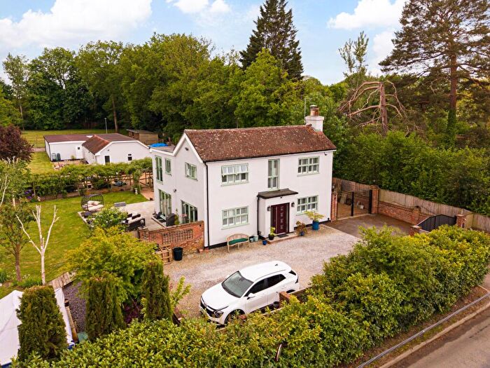 5 Bedroom Detached House For Sale In Hare Lane, Lingfield, RH7