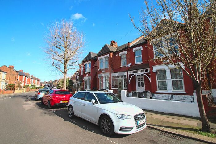 4 Bedroom Terraced House To Rent In Boundary Road, Turnpike Lane, N22
