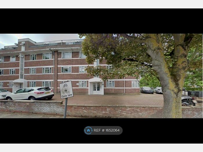 3 Bedroom Flat To Rent In Nicoll Road, London, NW10