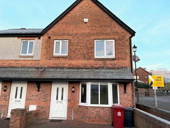 3 Bedroom Mews To Rent In Lancewood Crescent, LA13